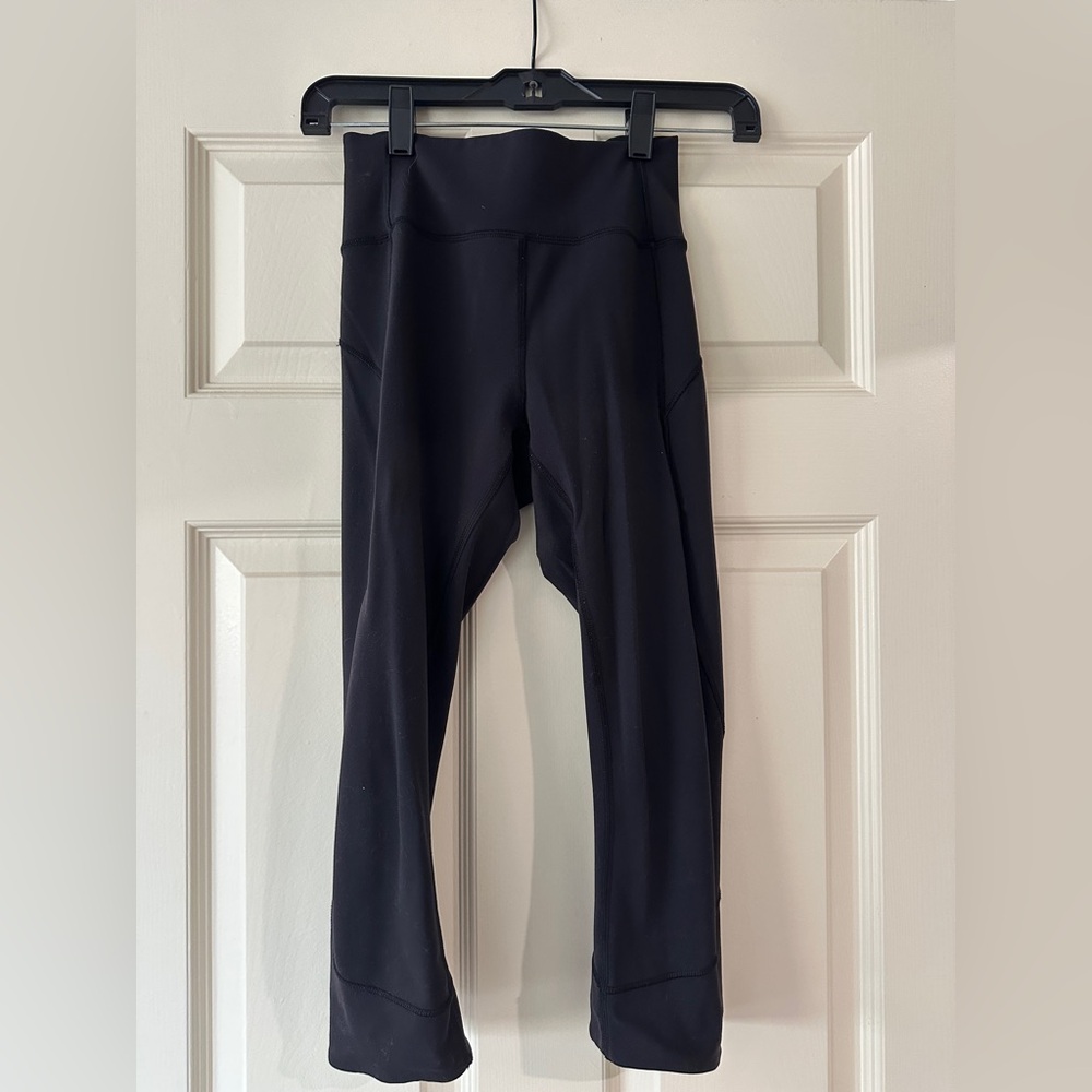 Lululemon cropped Align leggings